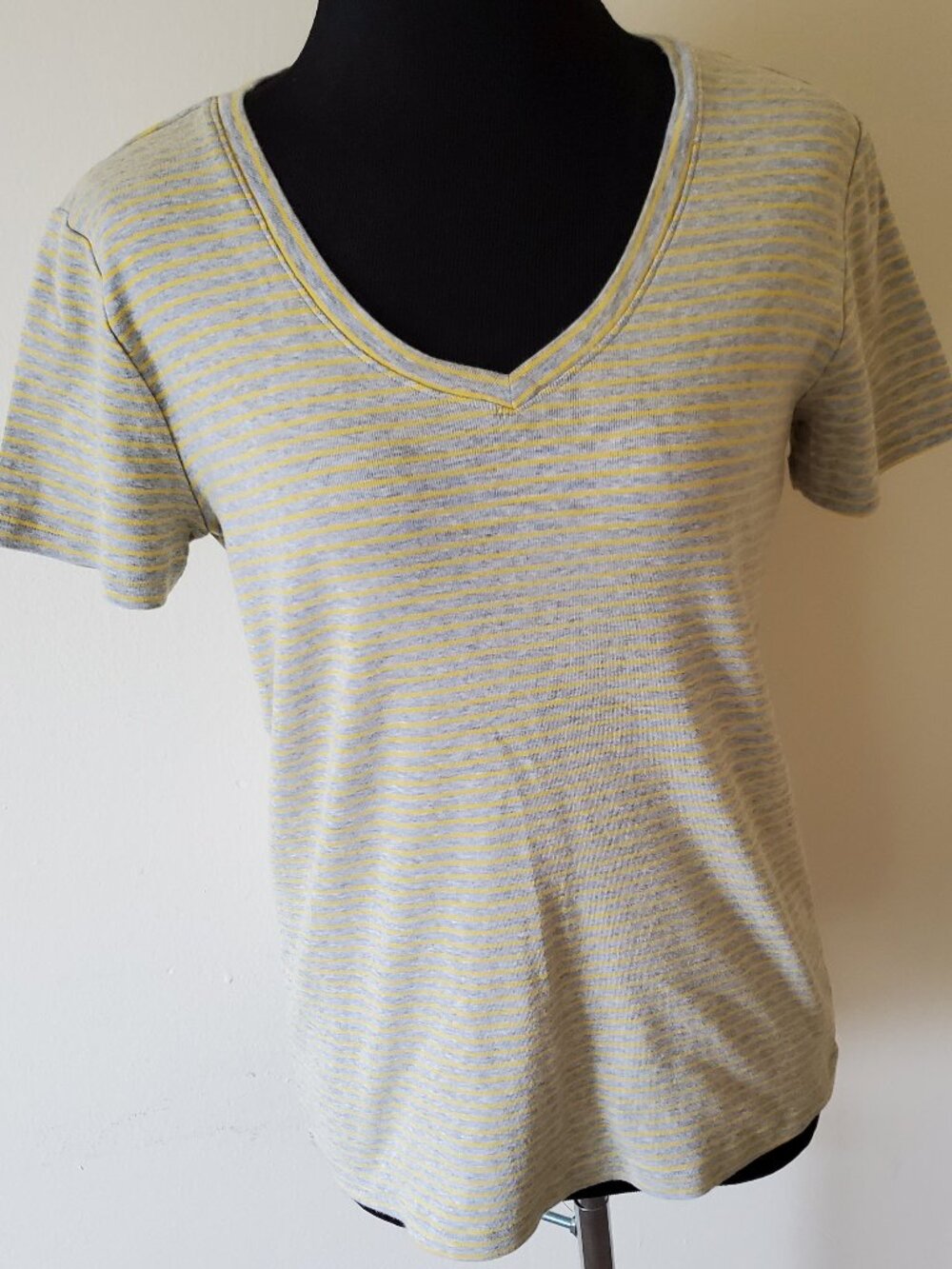Eddie Bauer Striped V Neck Short Sleeve Tee Shirt